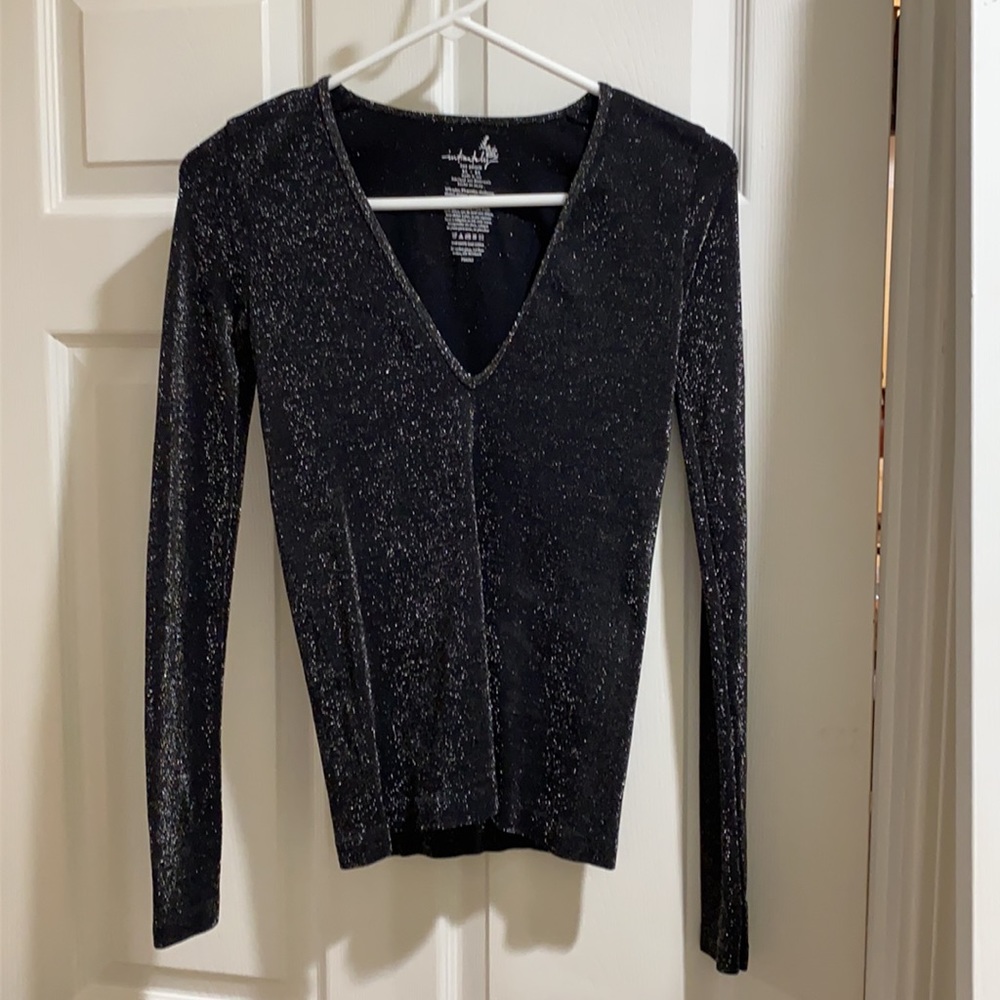 Free People Intimately black sparkly top M-NWT